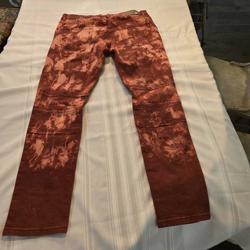 Crysp Denim Red Men's Skywalker Biker Jeans Distressed Rips 36x31 - Picture 10 of 11